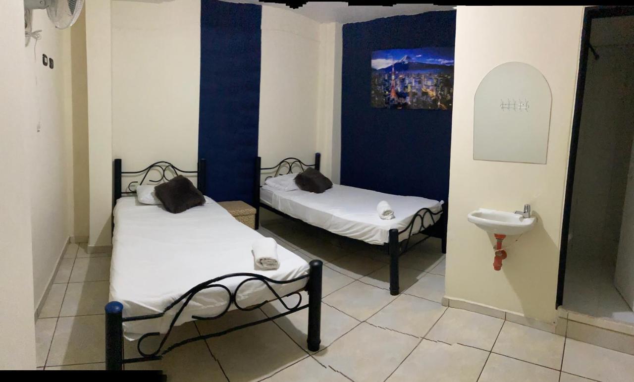 Otono Hostel San Gil Eksteriør billede