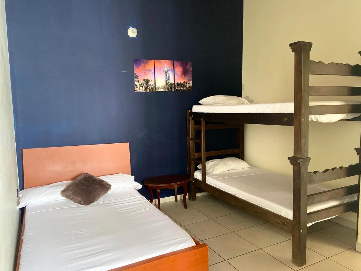 Otono Hostel San Gil Eksteriør billede