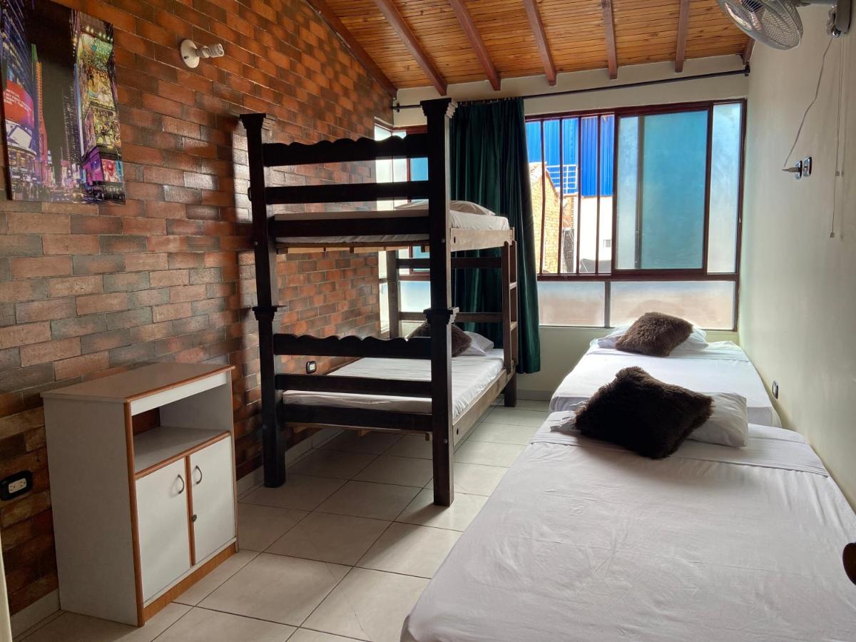 Otono Hostel San Gil Eksteriør billede