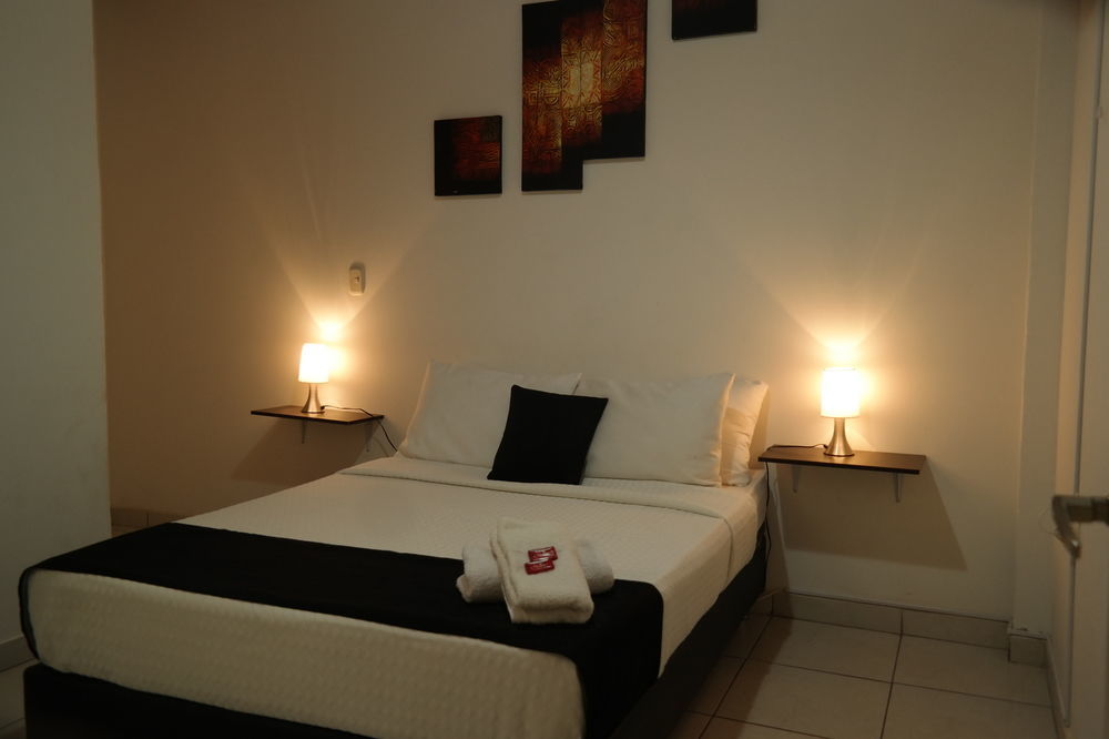 Otono Hostel San Gil Eksteriør billede